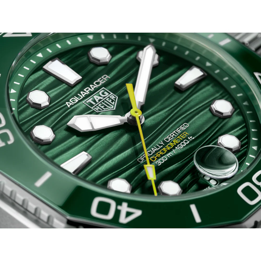 Aquaracer Professional 300 Date - Image 3